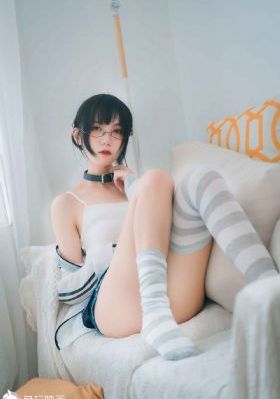 美女乱淫视频_720电影完整版在线观看