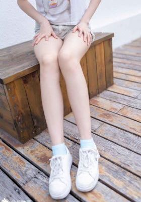 午夜亚洲精品久久久久久电影_720电影完整版