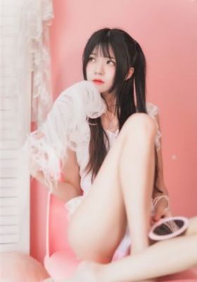 美女a毛多毛片_BD英语在线观看视频